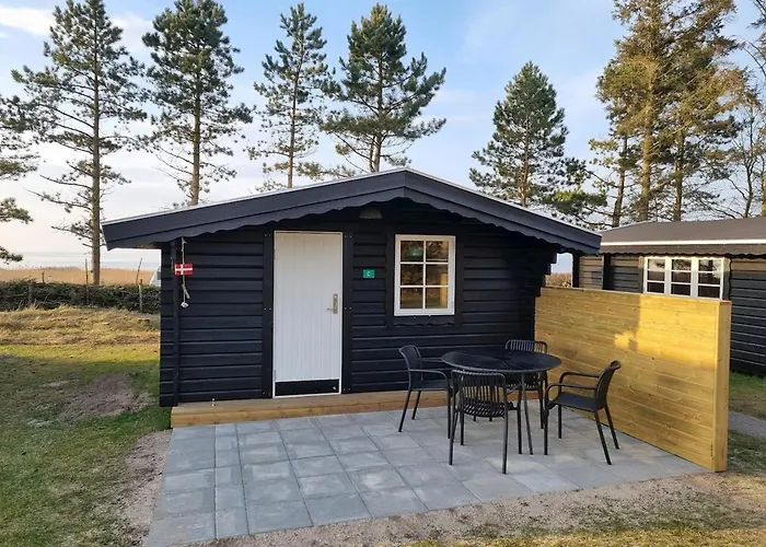 مزرعة للإقامة Hvalpsund Familie Camping